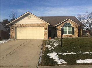 108 Deubner Dr, Englewood, OH