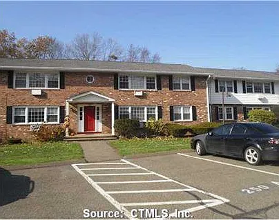 250 Robin Ln #A