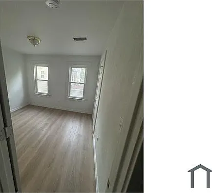 770 E Station St — Photo 9