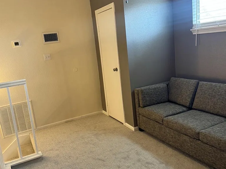 3130 Walnut Bend Ln #424 — Photo 21