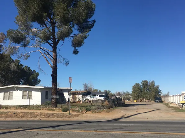 1223 E Avenue R, Palmdale, CA 93550