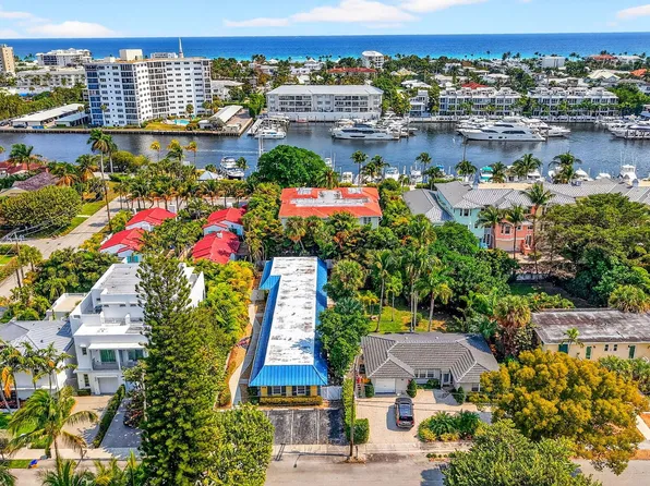 111 SE 7th Ave #D & C, Delray Beach, FL 33483