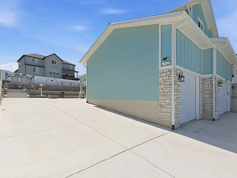 2877 S Greenhead Dr — Photo 48