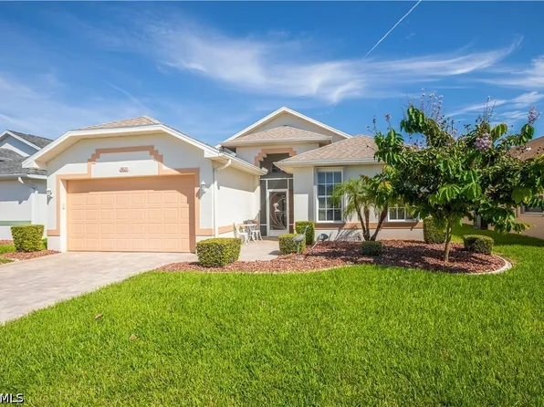 3821 Ponytail Palm Ct, North Fort Myers, FL 33917