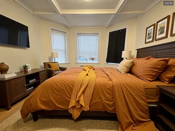 73A Thatcher St, Brookline, MA