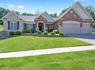 1078 Bridleridge Crossing Spur, High Ridge, MO 63049