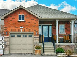 14 Summer Ln, Selwyn, ON K9L0G4