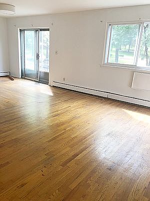 3rd image of 18-11 Ditmars Blvd #2A