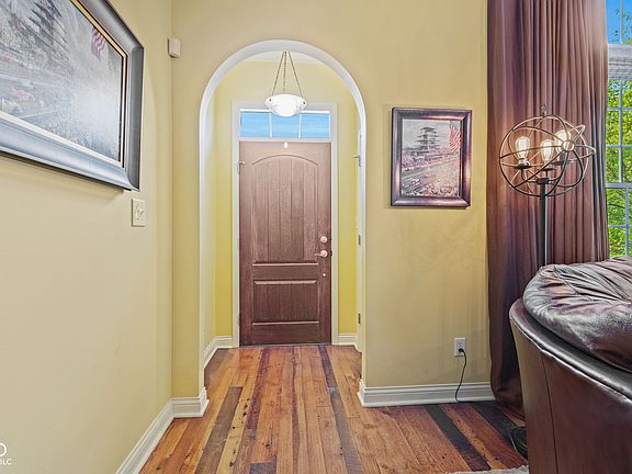 5th image of 6661 Beekman Pl Ste C
