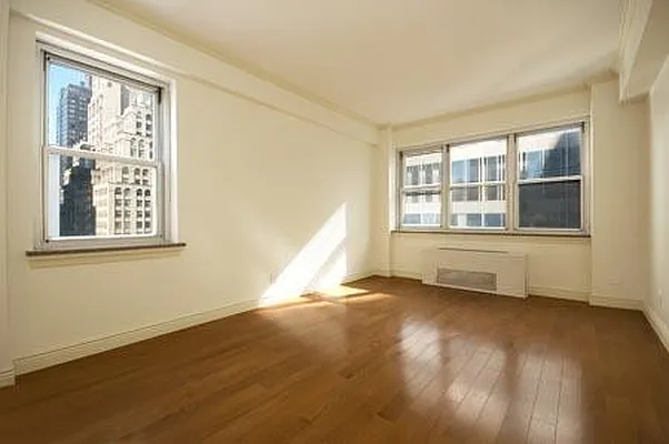 Rented by Medow Property | media 6