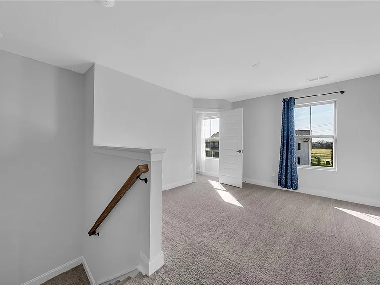 1121 Carlisle Pl — Photo 31
