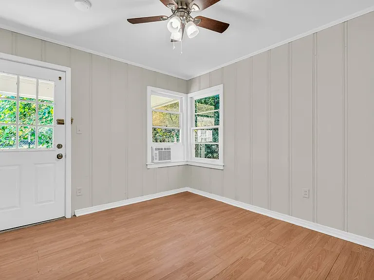 305 Old West Point Rd #A — Photo 10