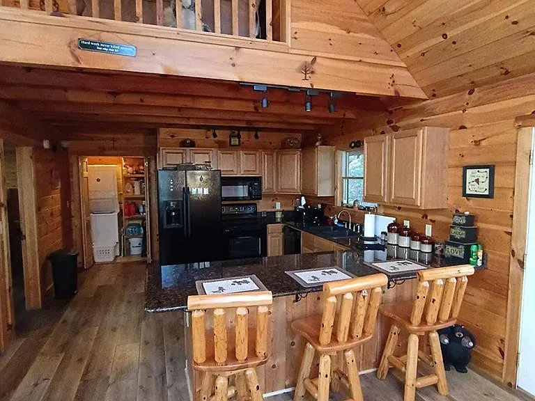 165 Nellie Cir — Photo 1