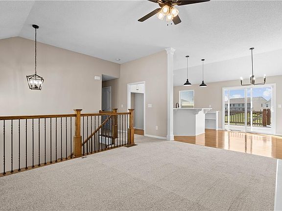 3rd image of 10515 Augusta Dr