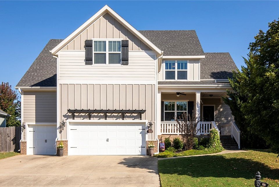 1st image of 1010 Chancery Ln