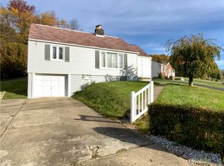 3556 Ridgeway Dr, Bethel Park, PA 15102