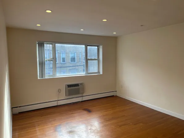 40 Gardner St #31, Allston, MA 02134