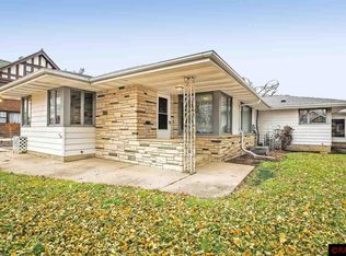 606 State St N, Waseca, MN 56093