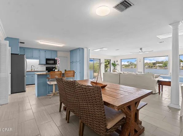 7019 Yellow Bluff Rd, Panama City, FL 32404