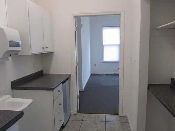 3rd image of 137 Gus Nicks Blvd