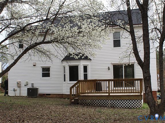 2nd image of 13909 Sagebrook Rd