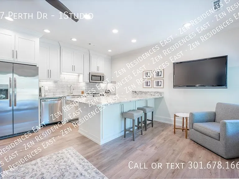 97 Perth Dr #1 — Photo 7