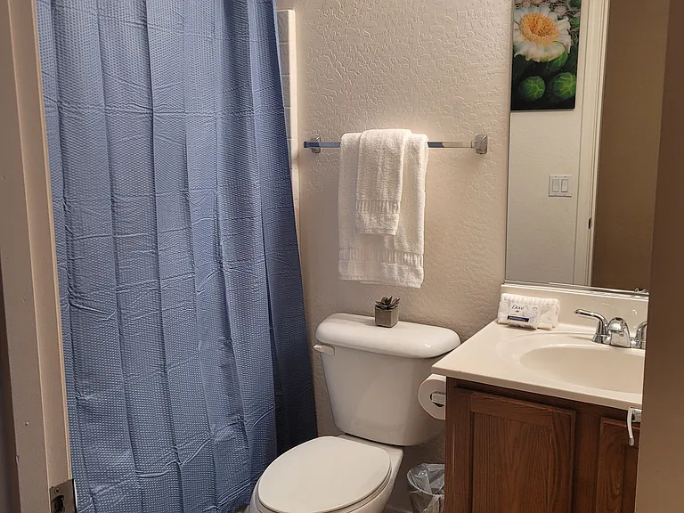 785 W Azure Dr — Photo 12