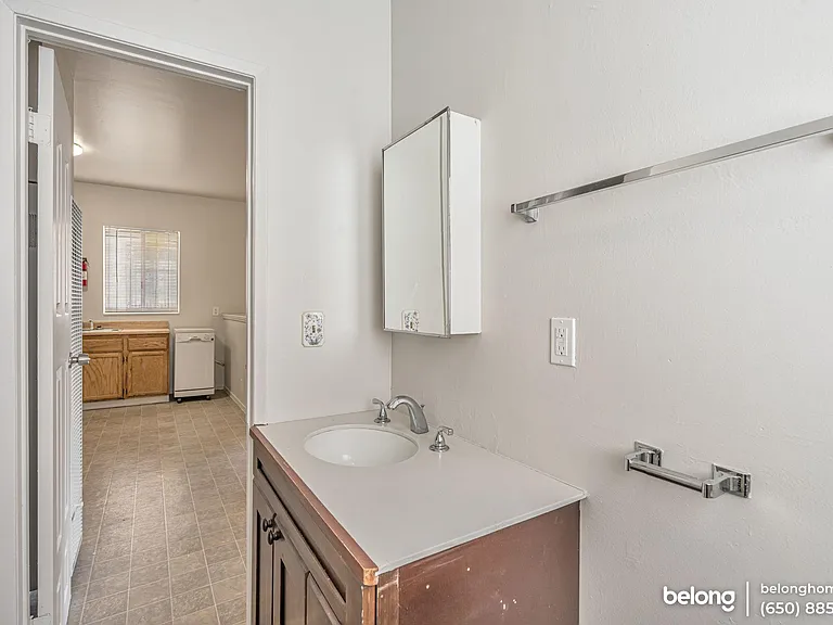1214 13th Ave — Photo 15
