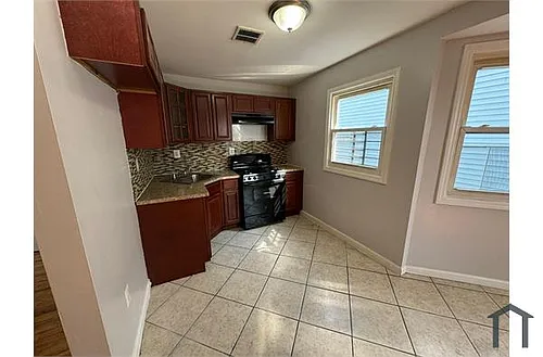 784 S 19th St #3 Photo 1