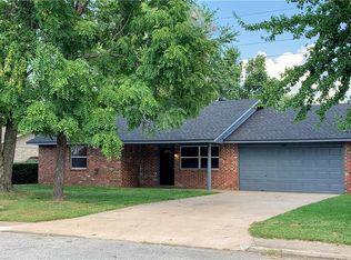 3502 Scott Ln, Springdale, AR 72762