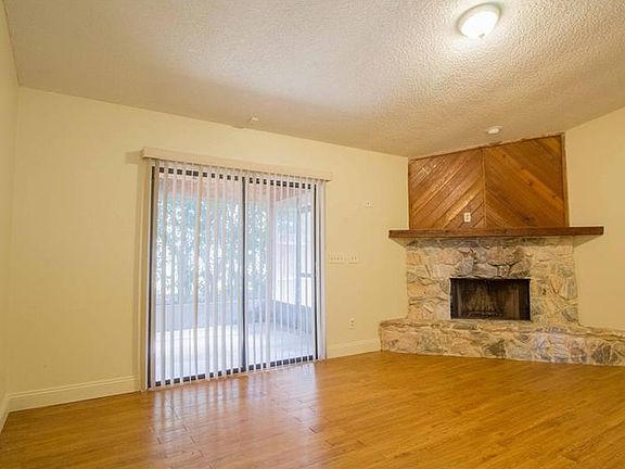 2nd image of 1503 Dellbrook Dr