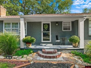 199 W Wade Ave, Mountain Home, AR 72653