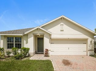 31 NE 9th Pl, Cape Coral, FL 33909
