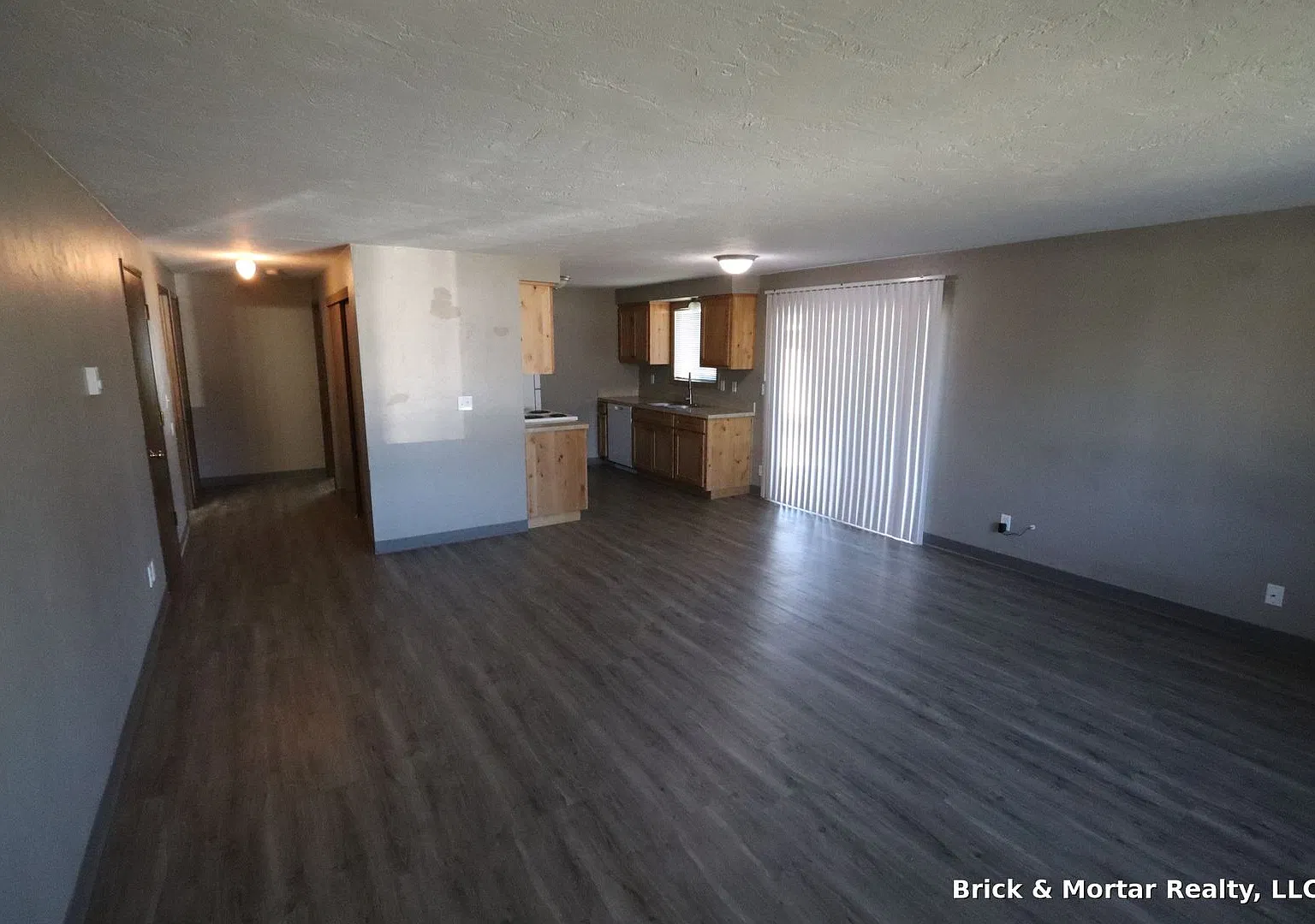00340-1574/1576 Westhaven — Photo 3