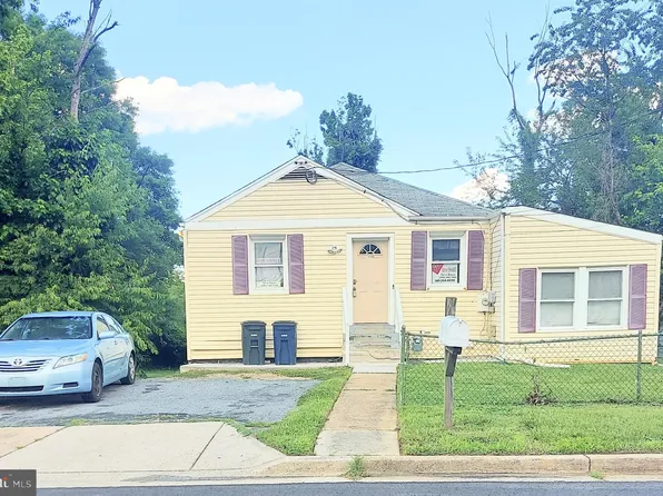 1309 Nye St, Capitol Heights, MD 20743