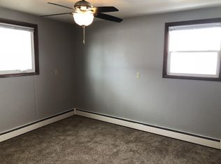 Cressman- 219 Hall #8, Vermillion, SD 57069