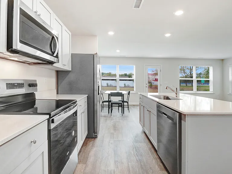 156 Seymour Village Dr #1 — Photo 12