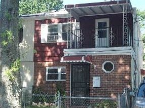 1st image of 1441 Gipson St