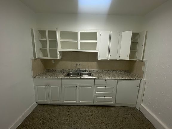 5th image of 661 NE 138th St #661