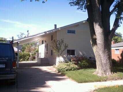 1st image of 17041 Arlington Ave