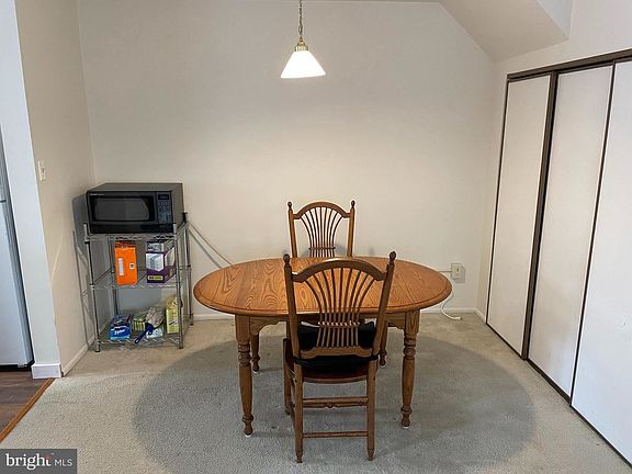 5th image of 9334 Jamison Ave #A