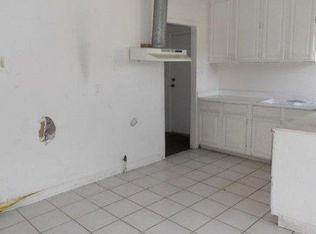946 E Benedict Rd, San Bernardino, CA 92408