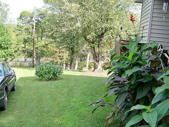 2nd image of 248 Sherry Dr