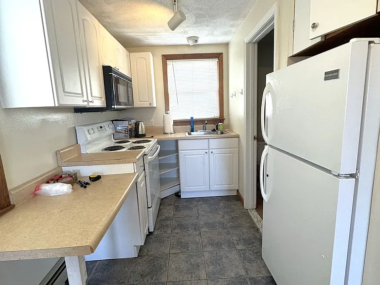76 Beale St #2 — Photo 3