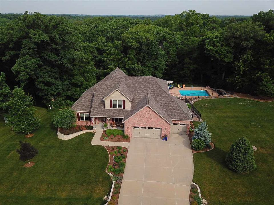 1st image of 2417 N Cobble Creek Ct