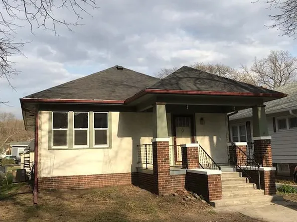 816 N Linden St, Wahoo, NE 68066