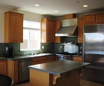 2nd image of 47 Stonecreek Dr