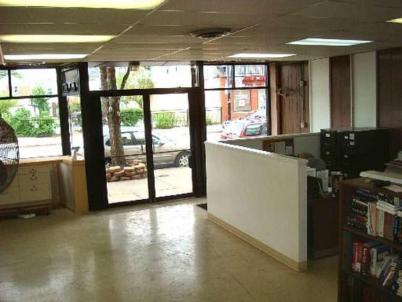 5th image of 5336 W Diversey Ave