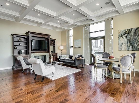 5th image of 150 W Superior St Ph 1