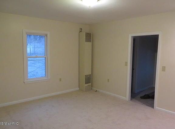 4th image of 211 Abbie St SE
